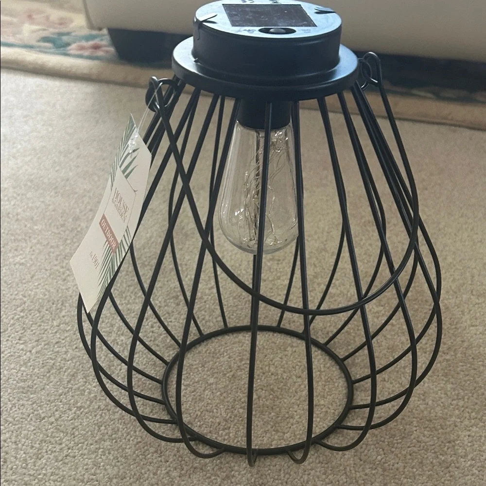 Wire Cage solar light